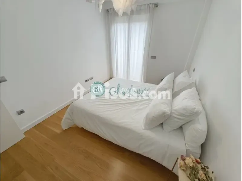 Bedrooms - Modern Flat with Terrace in Ezequiel González