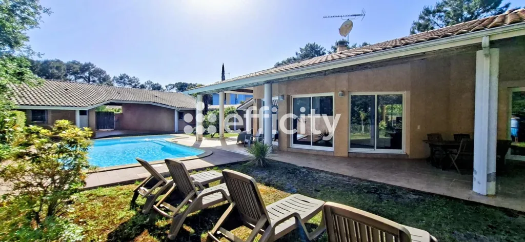 Bassein - Villa with Heated Pool in Soustons