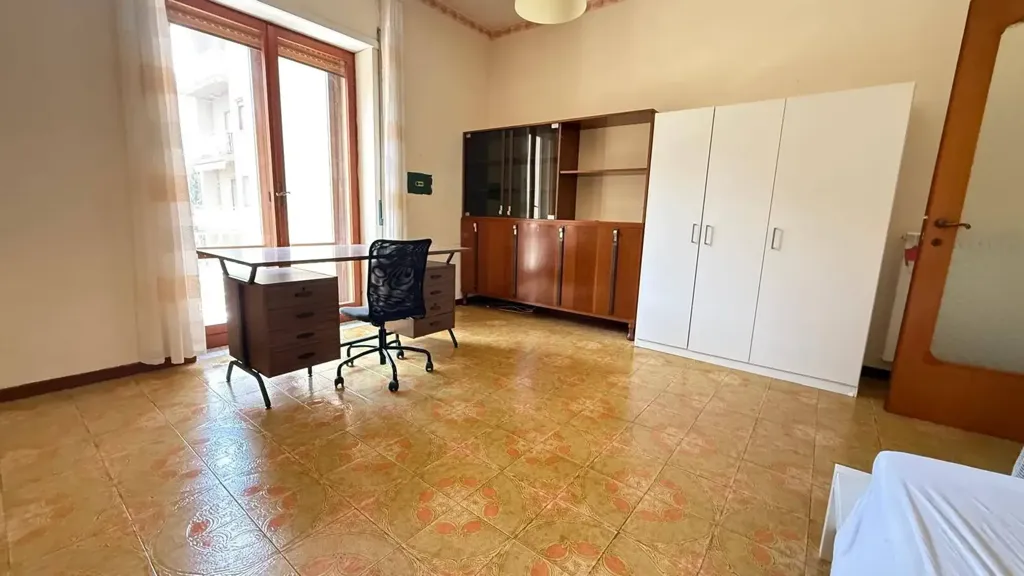 Kabinet - Apartment with Parking in Caserta