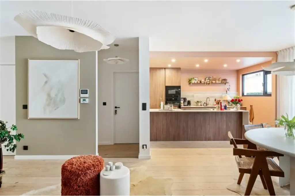 Salle à manger - Appartement Rénové avec Terrasse à Kontich