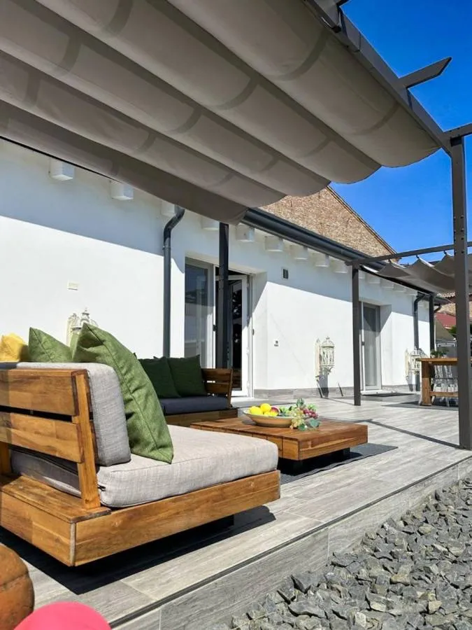 Terrass - Historic Villa with Spa in Agna