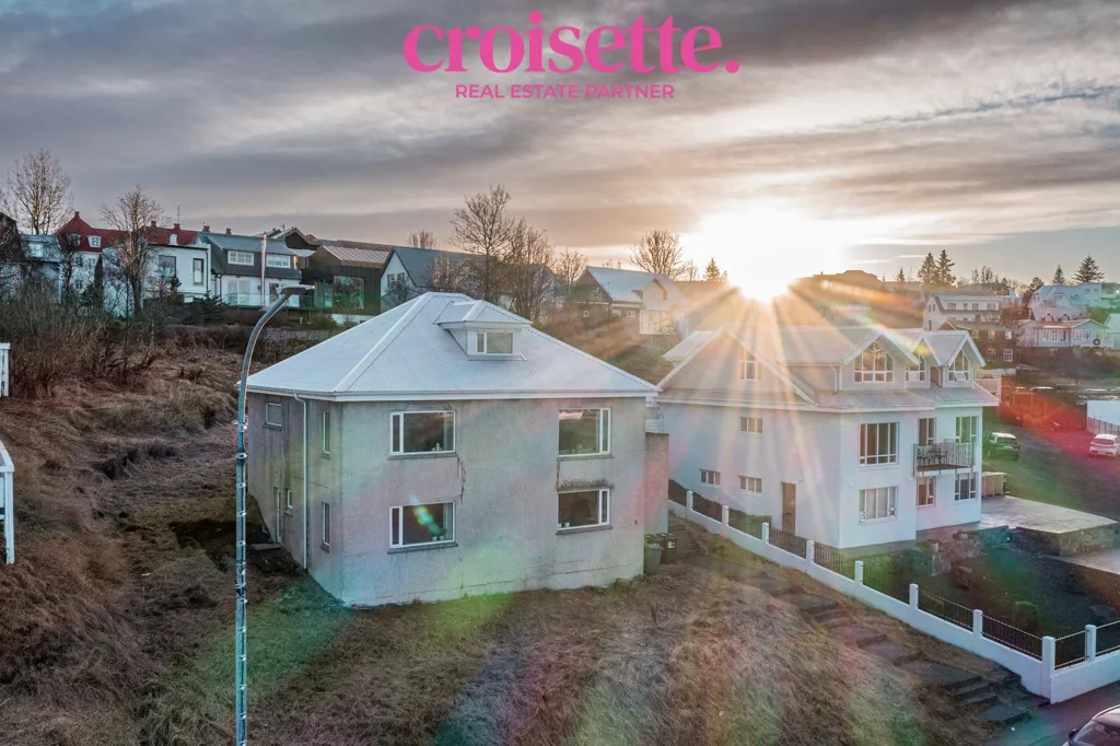 4-toaline maja asukohas Hafnarfjörður