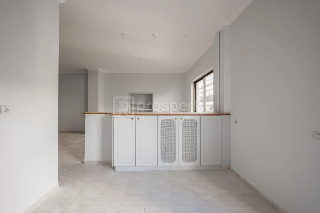 Cuisine - Apartment with Balconies in Patras Historic Centre