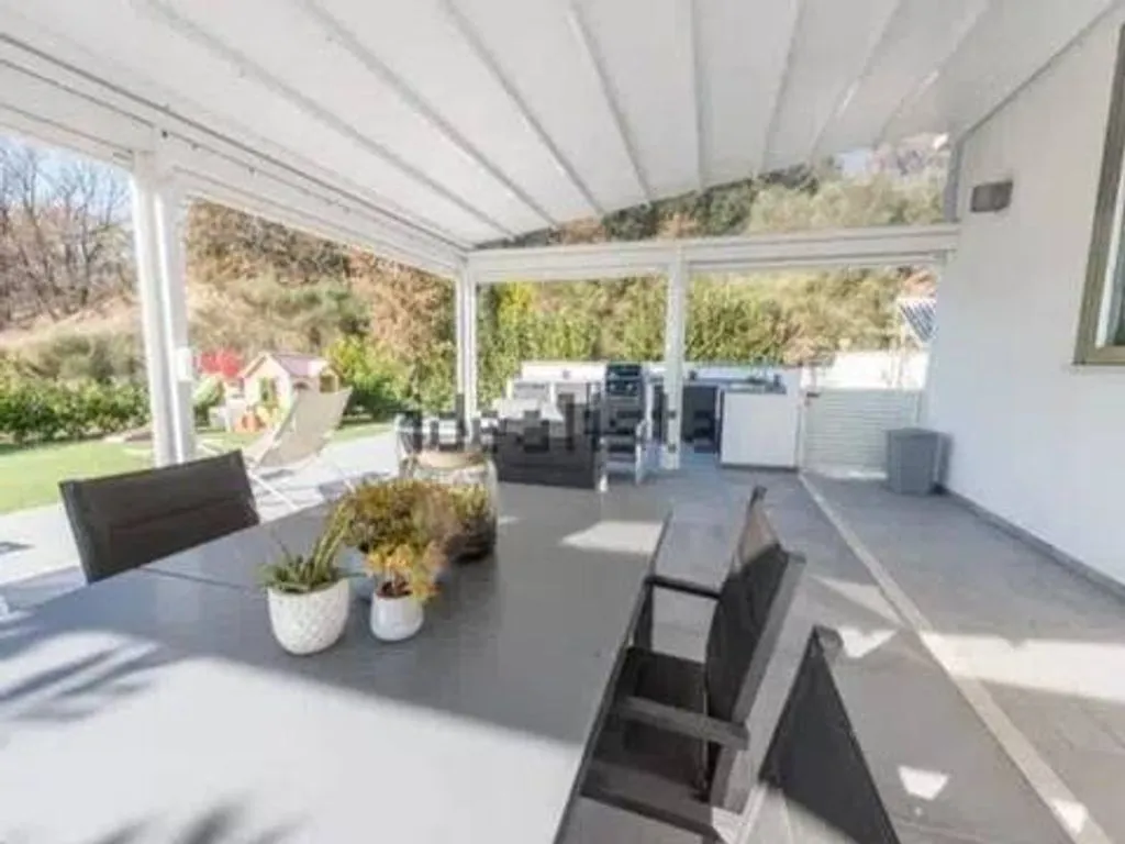 Terrass - Luxury Villa with Pool in Città Sant'Angelo