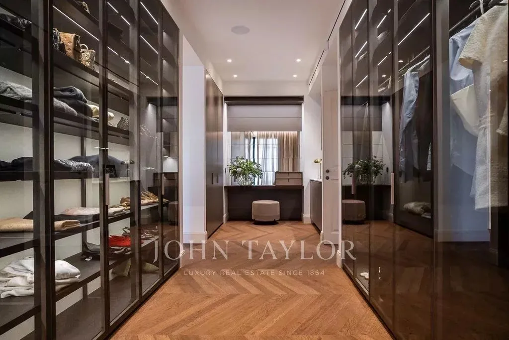 Pièces - Historic Luxury House with Rooftop Terrace in Palma