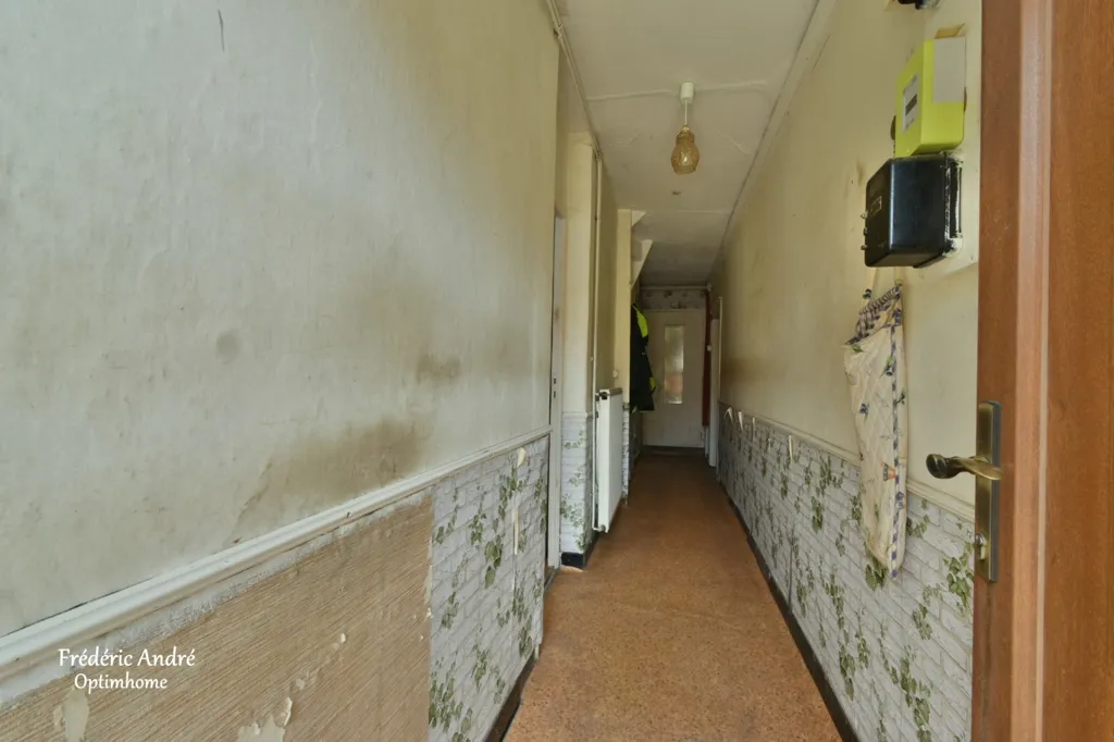 Entrée - Maison à Rénover avec Jardin à Sedan