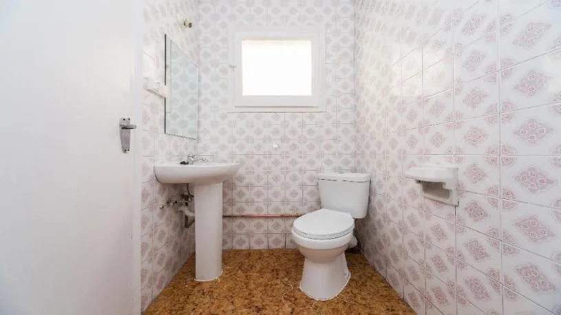 Vannitoad - Apartment with Garden Access in Badalona