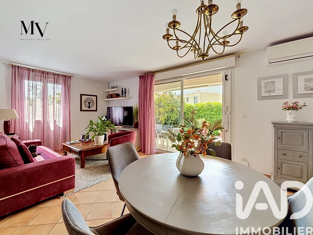 Salle à manger - Maison avec Piscine et Terrasse à Bandol