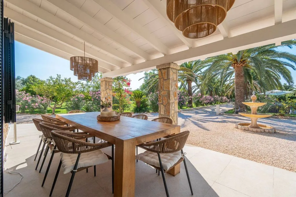 Terrass - Luxury Farmhouse with Mountain Views in Binissalem
