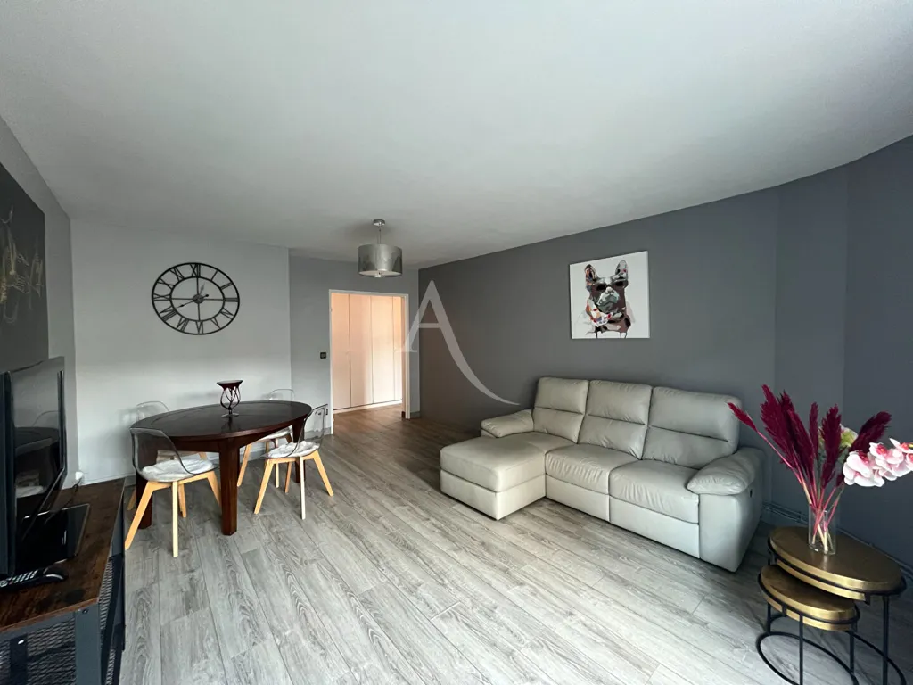 Soggiorno - Meubled Flat with Balcony in Reims