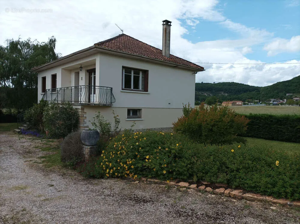 Maison 5 pièces à Duravel