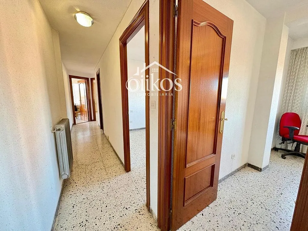 Entrée - Penthouse with Large Terrace in Barrio Vidal