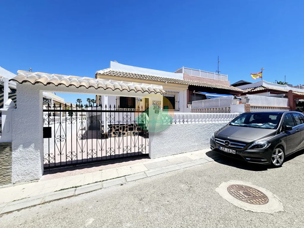 Välivaade - Semi-Detached with Private Pool in Camposol