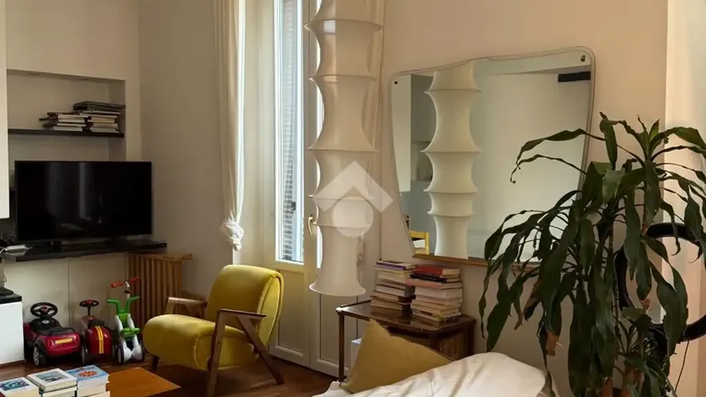 Elutuba - Prestigious Apartment with Balconies in Milan