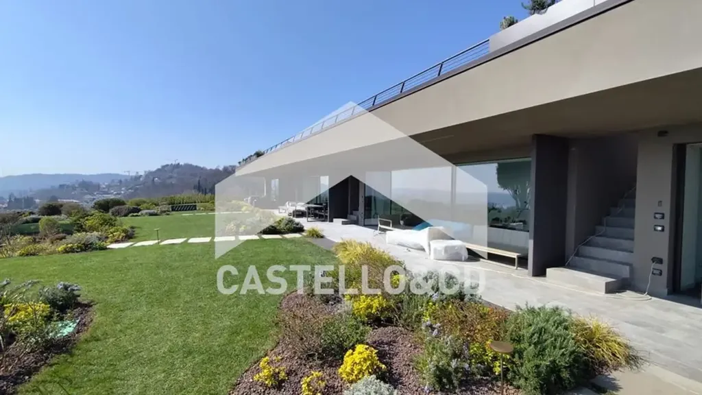 Jardin - Luxury Villa with Private Pool in Padenghe Sul Garda