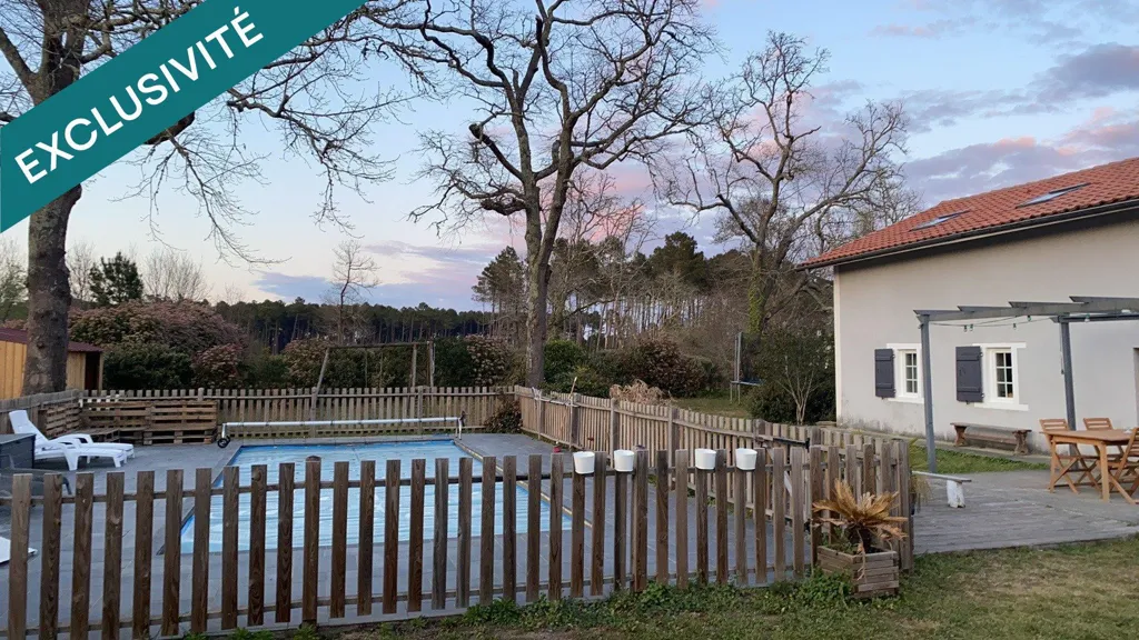Pool - House with Pool and Garden in Moustey