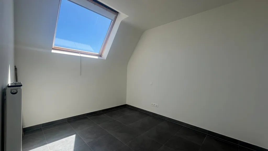 Pièces - Appartement Moderne avec Terrasse à Beervelde