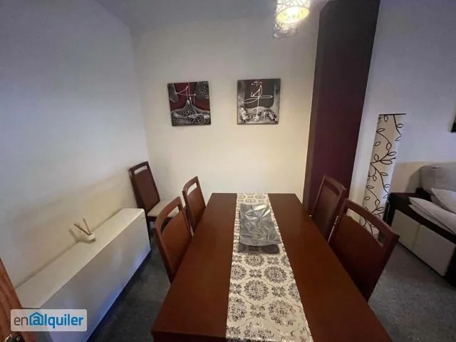 Salle à manger - Furnished Flat with Balcony in Almansa