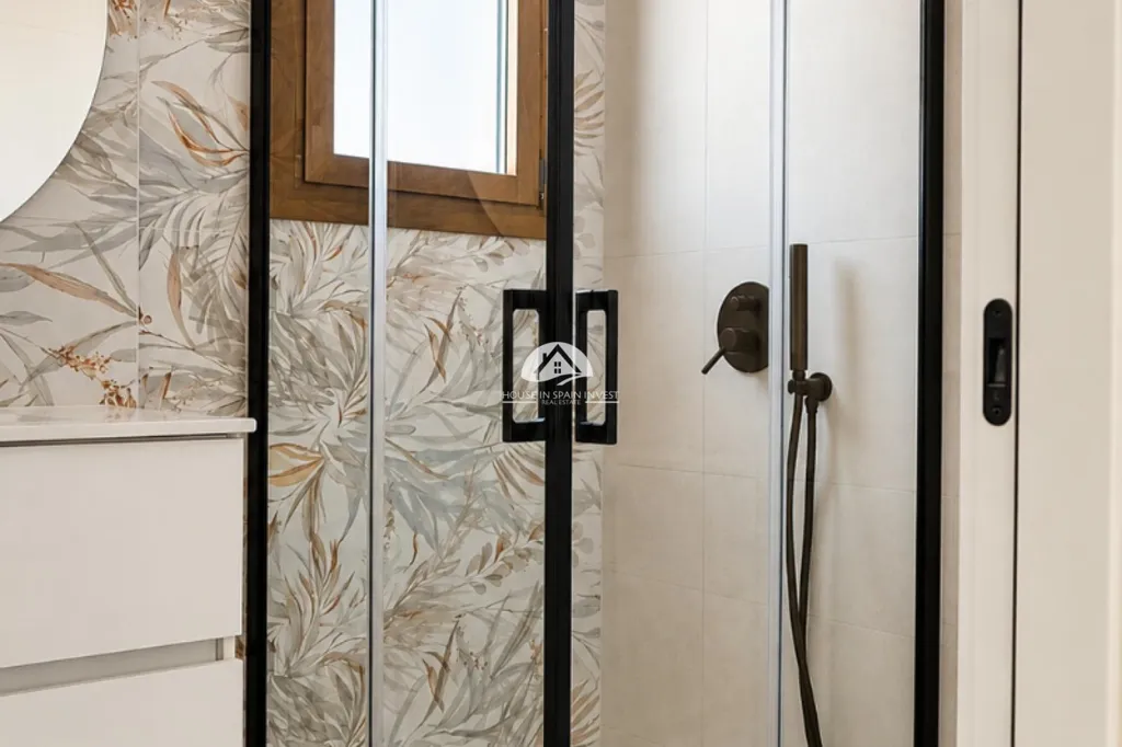Bagni - Modern Townhouse with Pool in Dolores