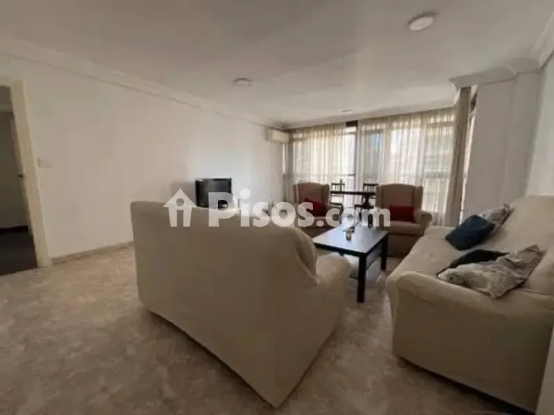 Séjour - Bright Student Flat with Balcony in Santa María de Gracia