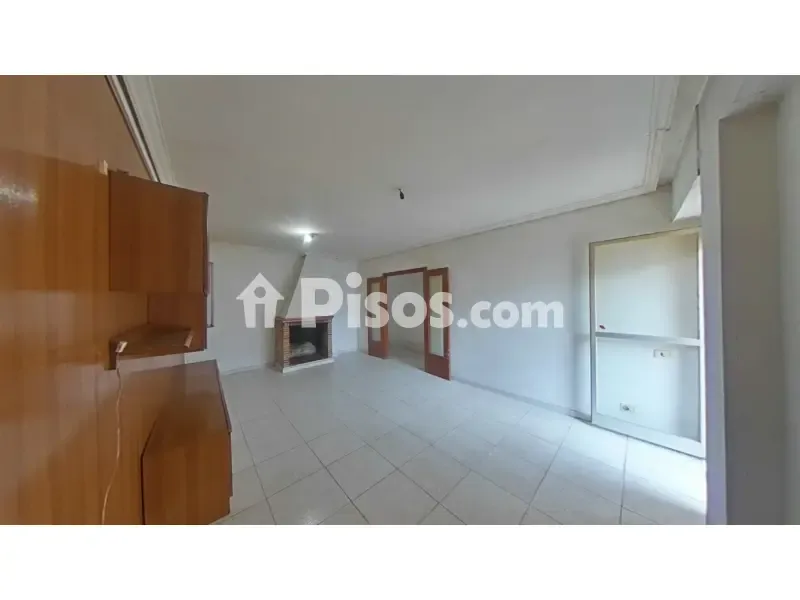 Elutuba - Apartment with Balcony in Artana