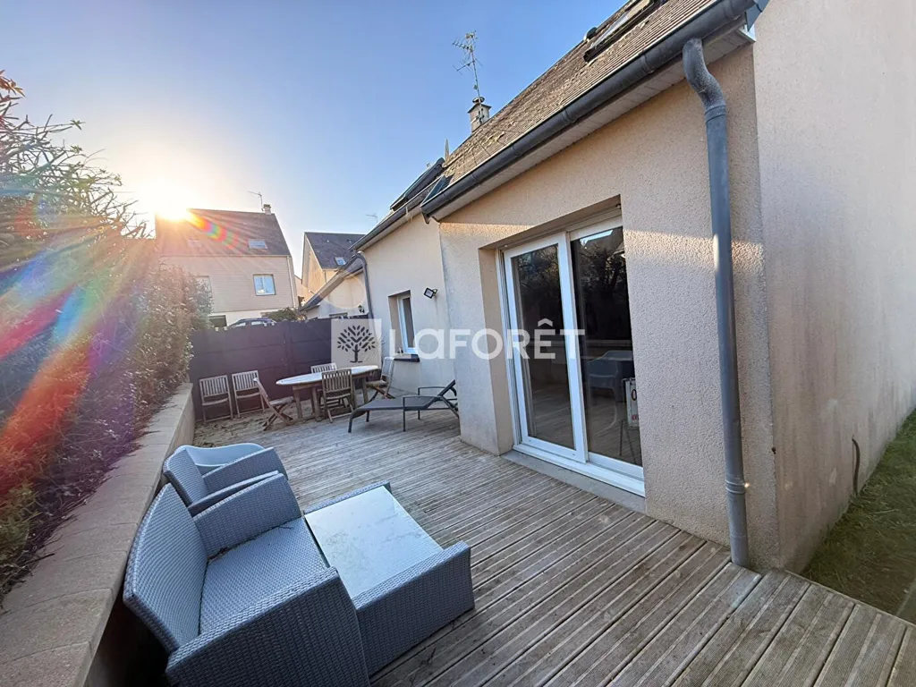 Terrasse - Maison avec Terrasse et Jardin à Granville