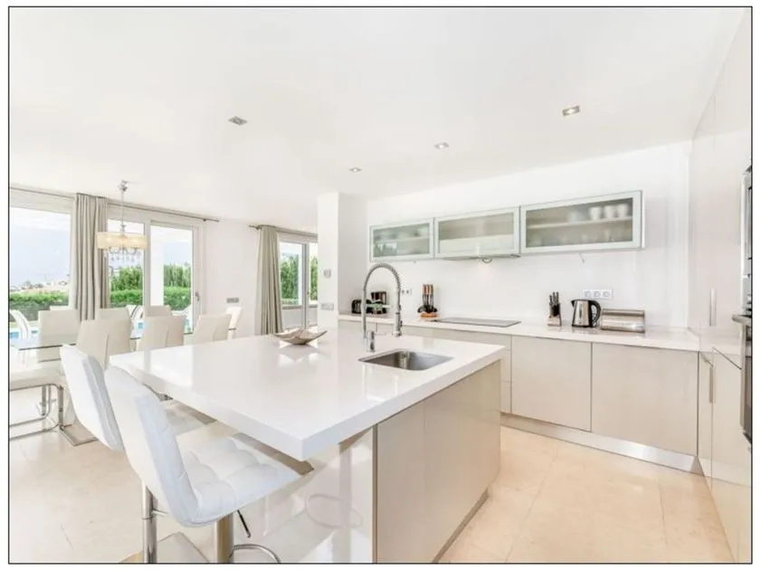 Cuisine - Chalet with Sea Views and Golf in Benahavis