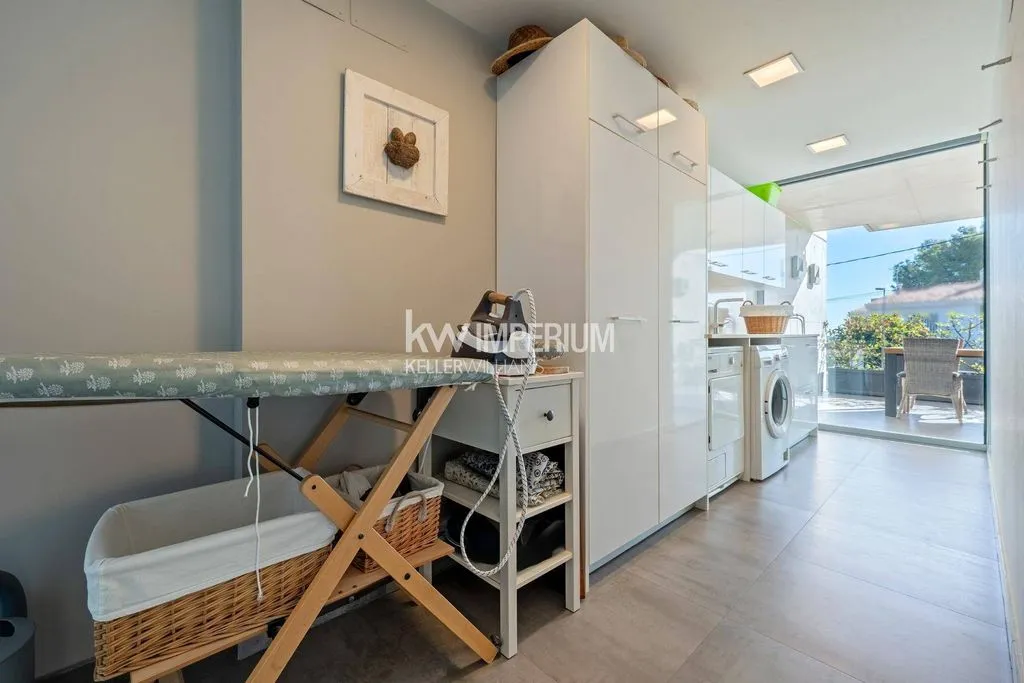 Pesuköök - Luxury House with Sea View in Tarragona