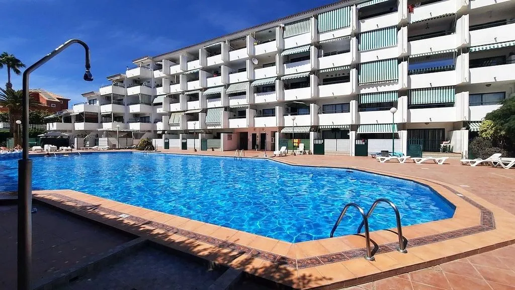 Bassein - 1-Bedroom Apartment with Pool in Sonnenland