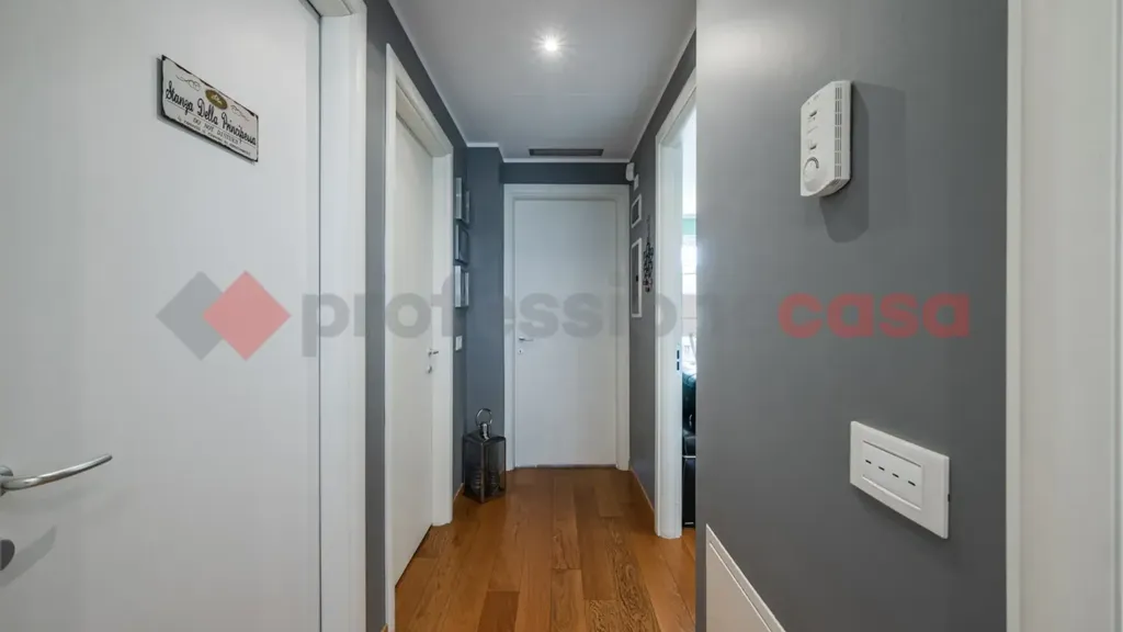 Ingresso - Modern 3-Bedroom Apartment in Buccinasco