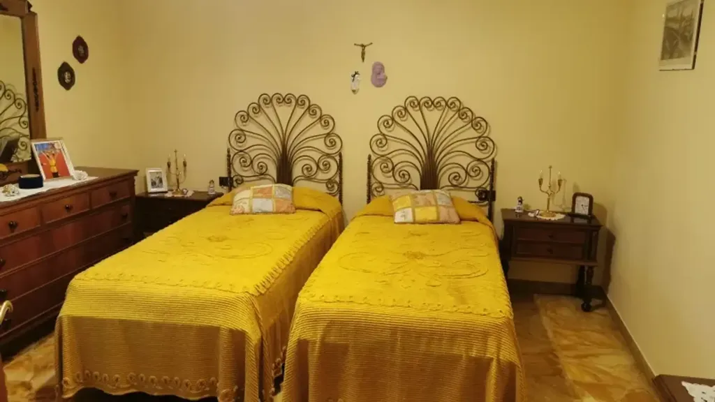 Magamistoad - Spacious Central Flat with Balcony in Vicchio