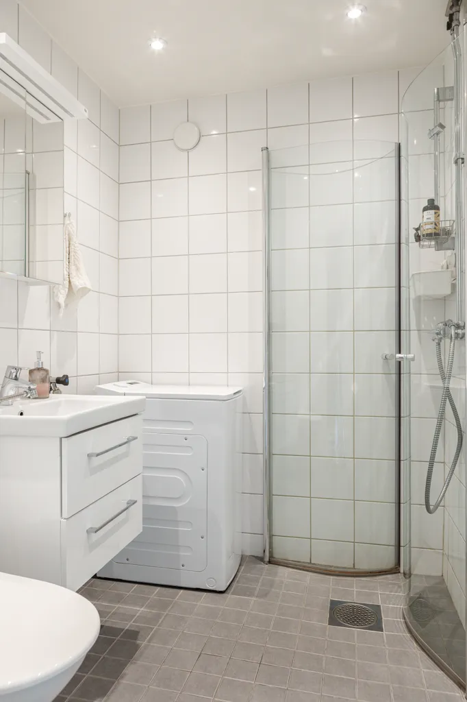 Salles de bain - Modern Apartment with South-Facing Balcony in Malmö