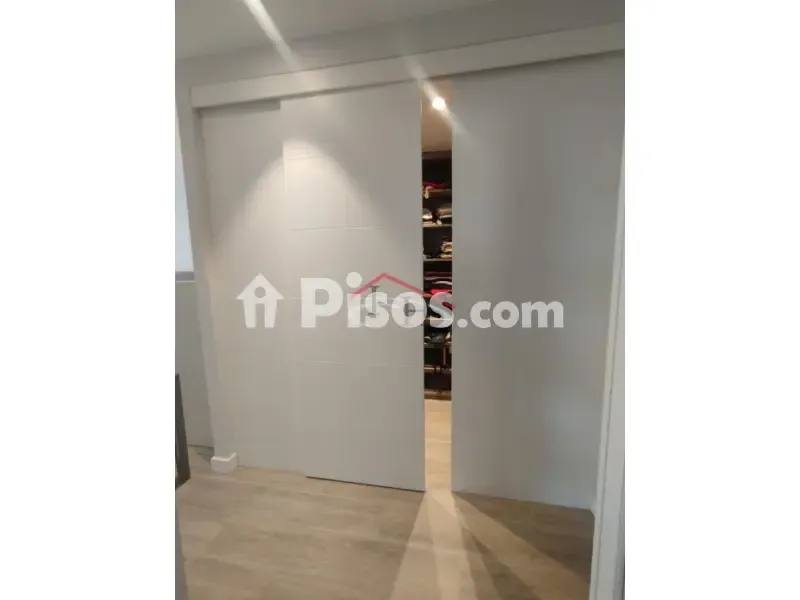 Pièces - Modern Flat with Terrace near University