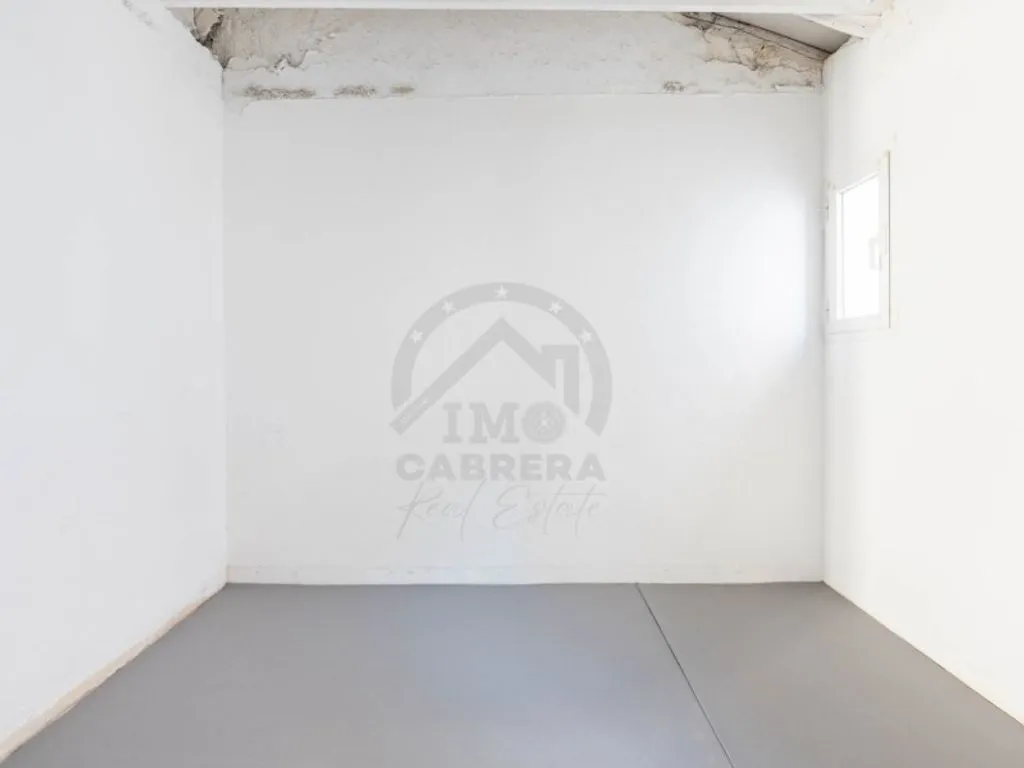 Garaaž - Luxury Apartment with Rooftop Access in Salamanca