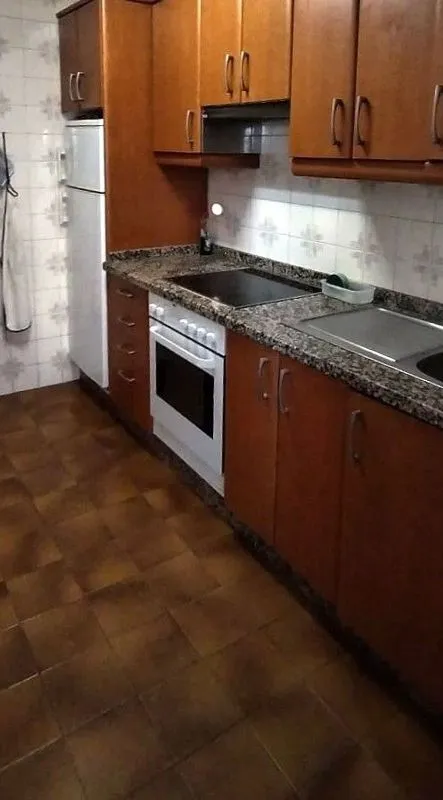 Köök - Ample 2-Bed Flat in Agra del Orzán