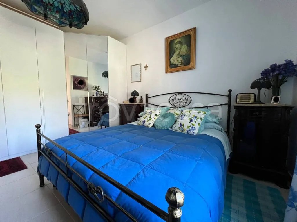 Magamistoad - Semi-Detached House with Pool near Pesaro