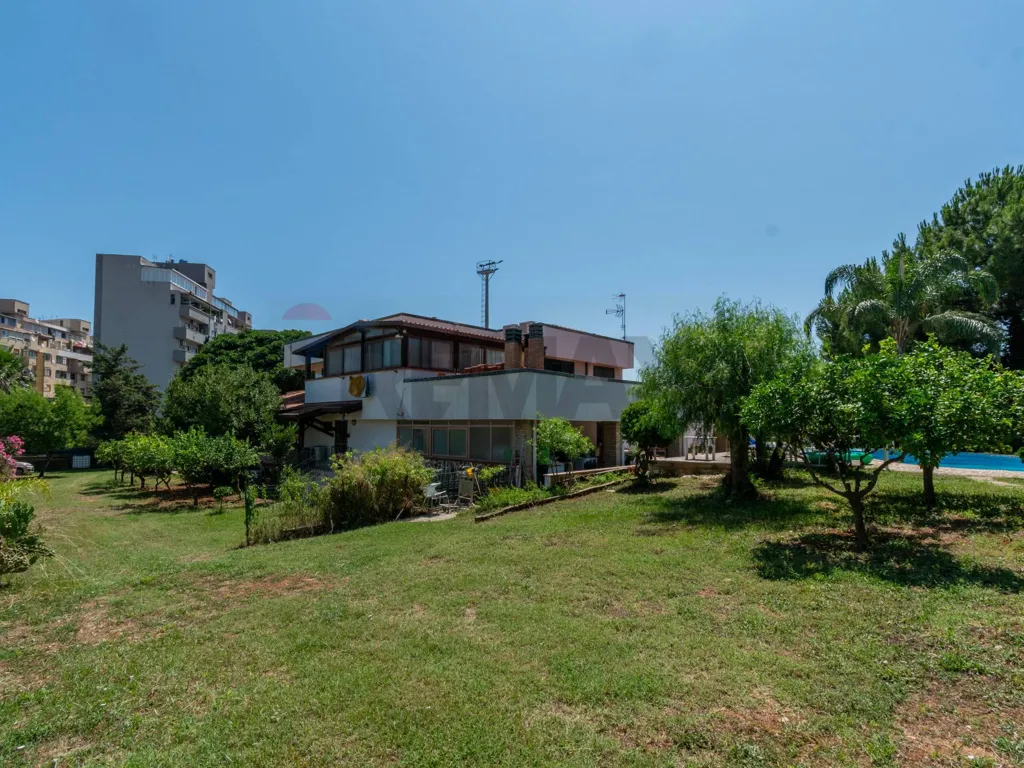 Aed - Single Villa with Pool in Palermo