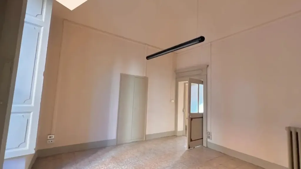 Rooms - Central Apartment with Balconies in Acqui Terme