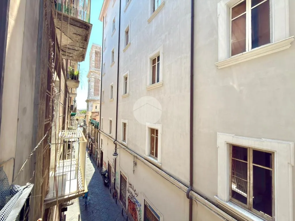 Giardino - Rearranged Apartment with Balcony in Naples