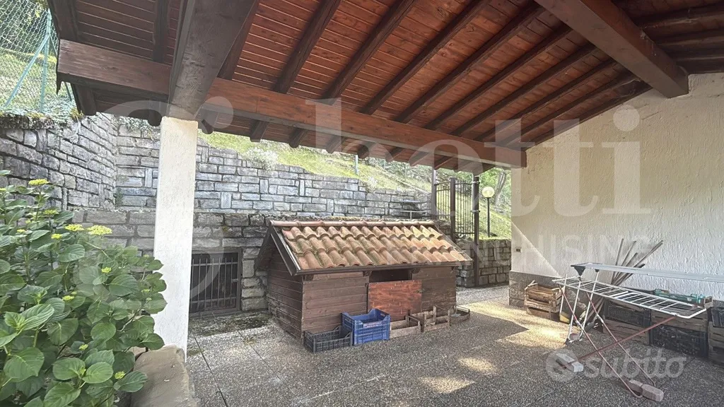 Terrass - Villa with Panoramic View in Asso