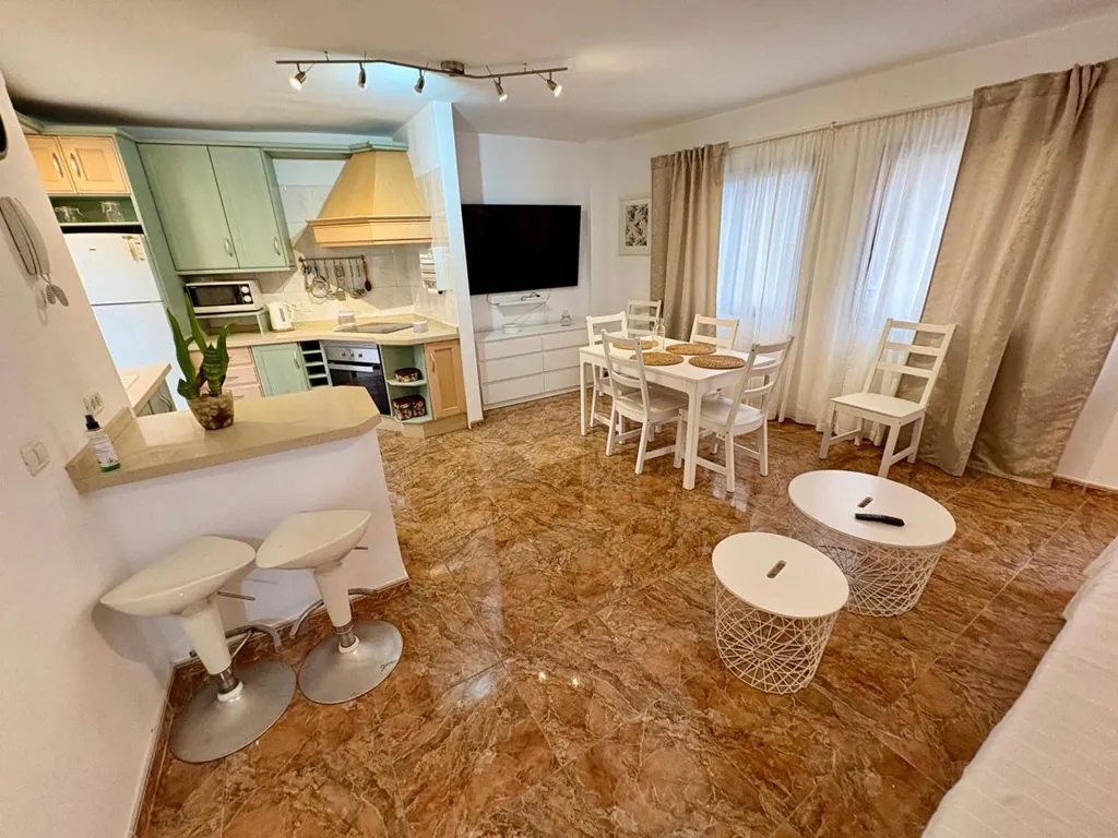 Soggiorno - Ground Floor Apartment with Terrace in Bajamar