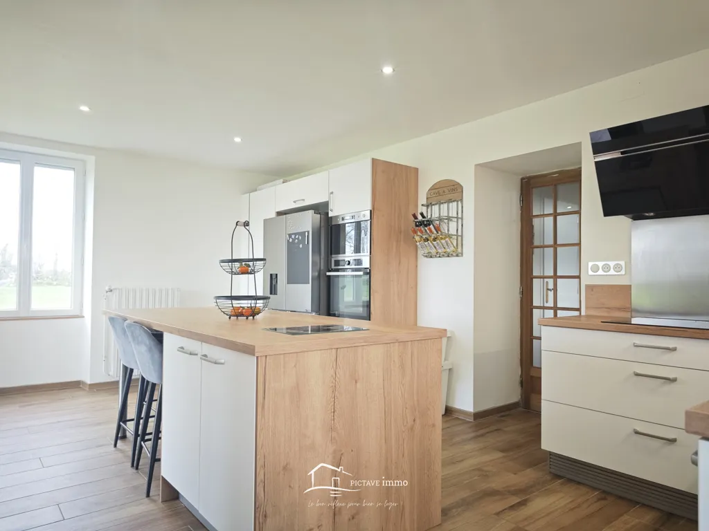 Kitchen - Charming House with Garden in Lezay