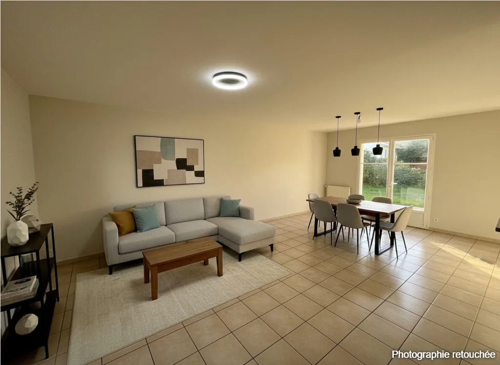 Modern House with Garden near Bourg