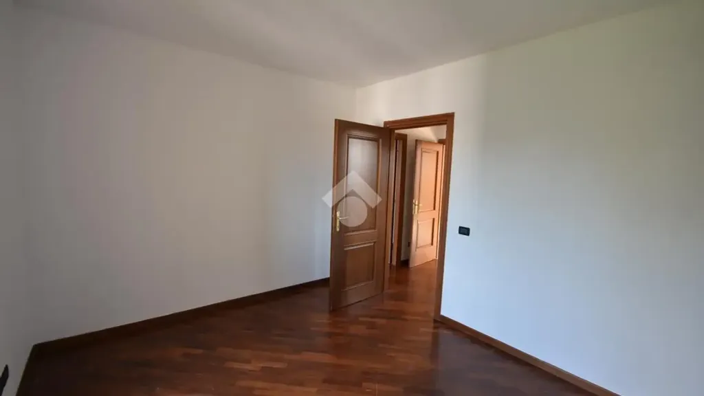 Pièces - Bright Trilocale with Balcony in Roncadelle