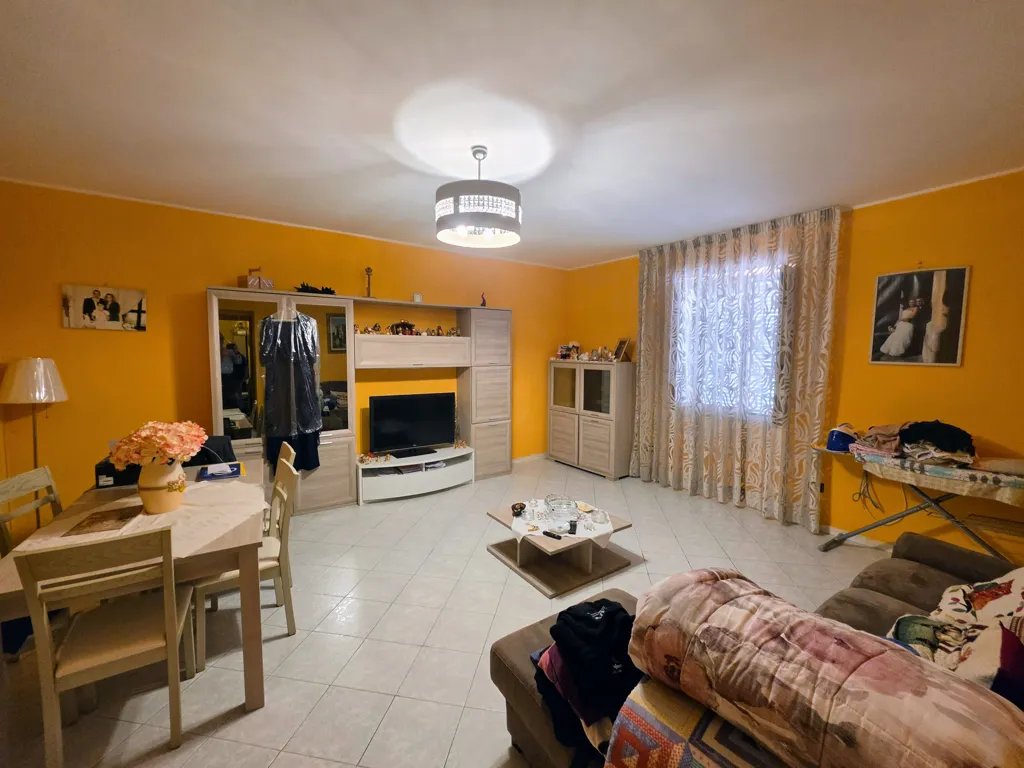 Elutuba - Apartment with Balcony in Capua