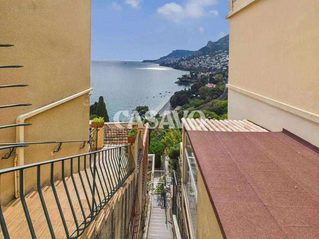 Rõdu - Duplex Apartment with Sea View in Roquebrune-Cap-Martin