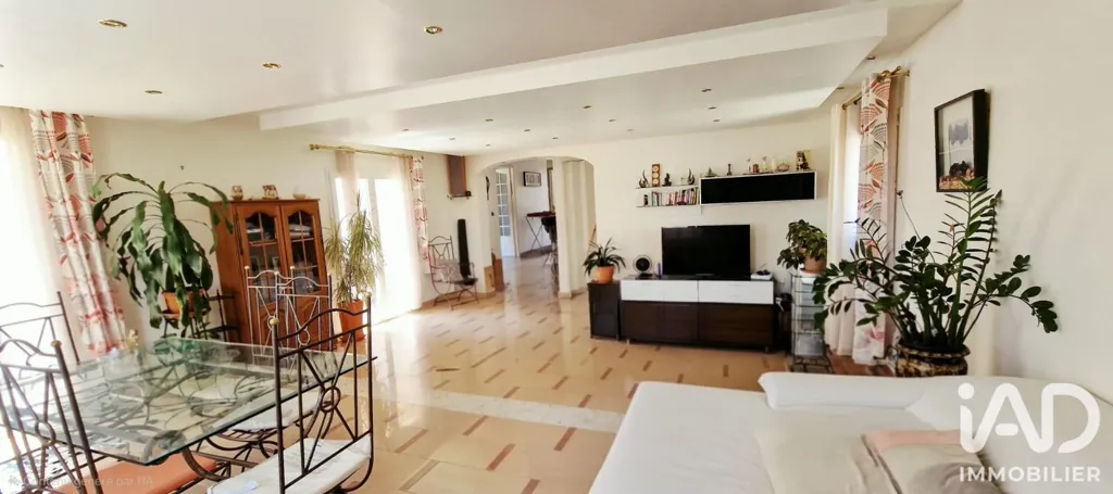 Elutuba - Villa with Pool in Espira-de-l'Agly