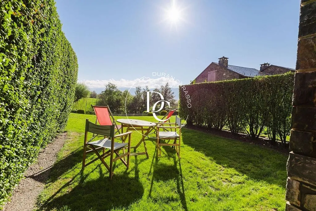 Jardin - Renovated Villa with Pool in Ger, Catalonia