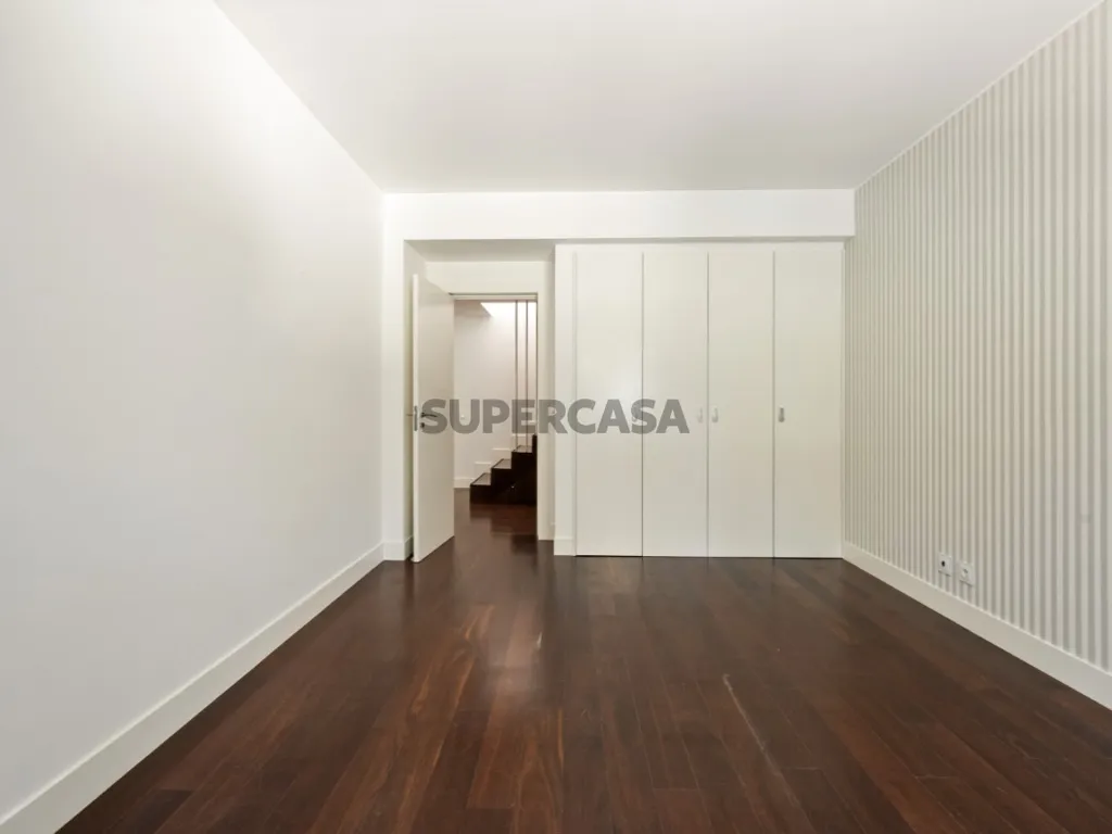 Pièces - Luxury Duplex with Pool in Bicesse, Cascais