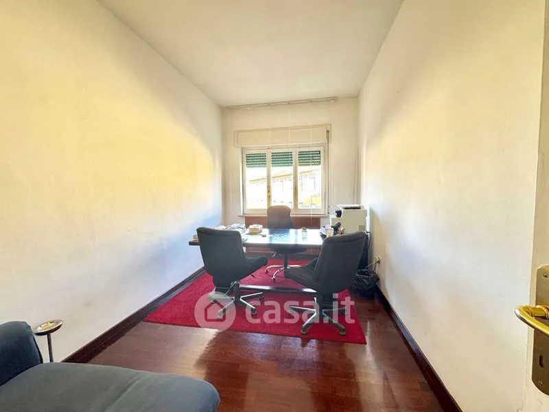 Kabinet - Four-Room Apartment with Balcony in Benevento
